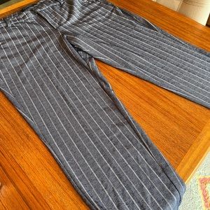 Liverpool Los Angeles size 14 blue and white pants with stretch, EUC.